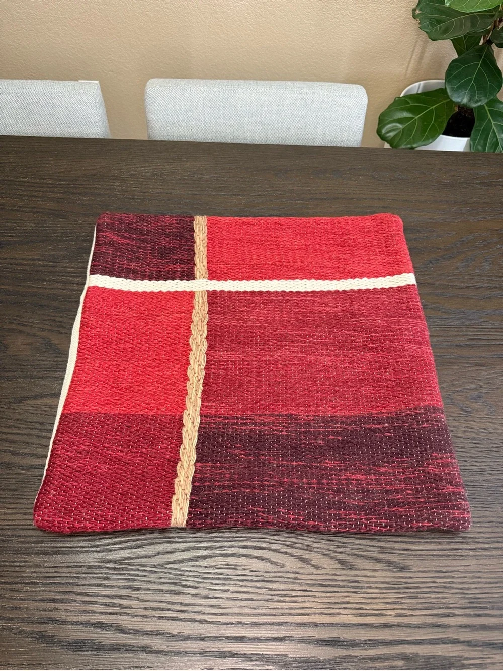 Crate & Barrel Plaid Kilim 20x20 Red Woven Throw Pillow Cover EUC Holiday NWOT